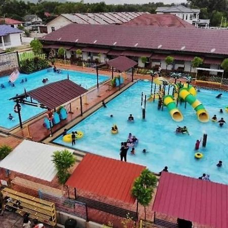 Asfa D Village - Resort - Homestay - Family Room Kemasik ภายนอก รูปภาพ